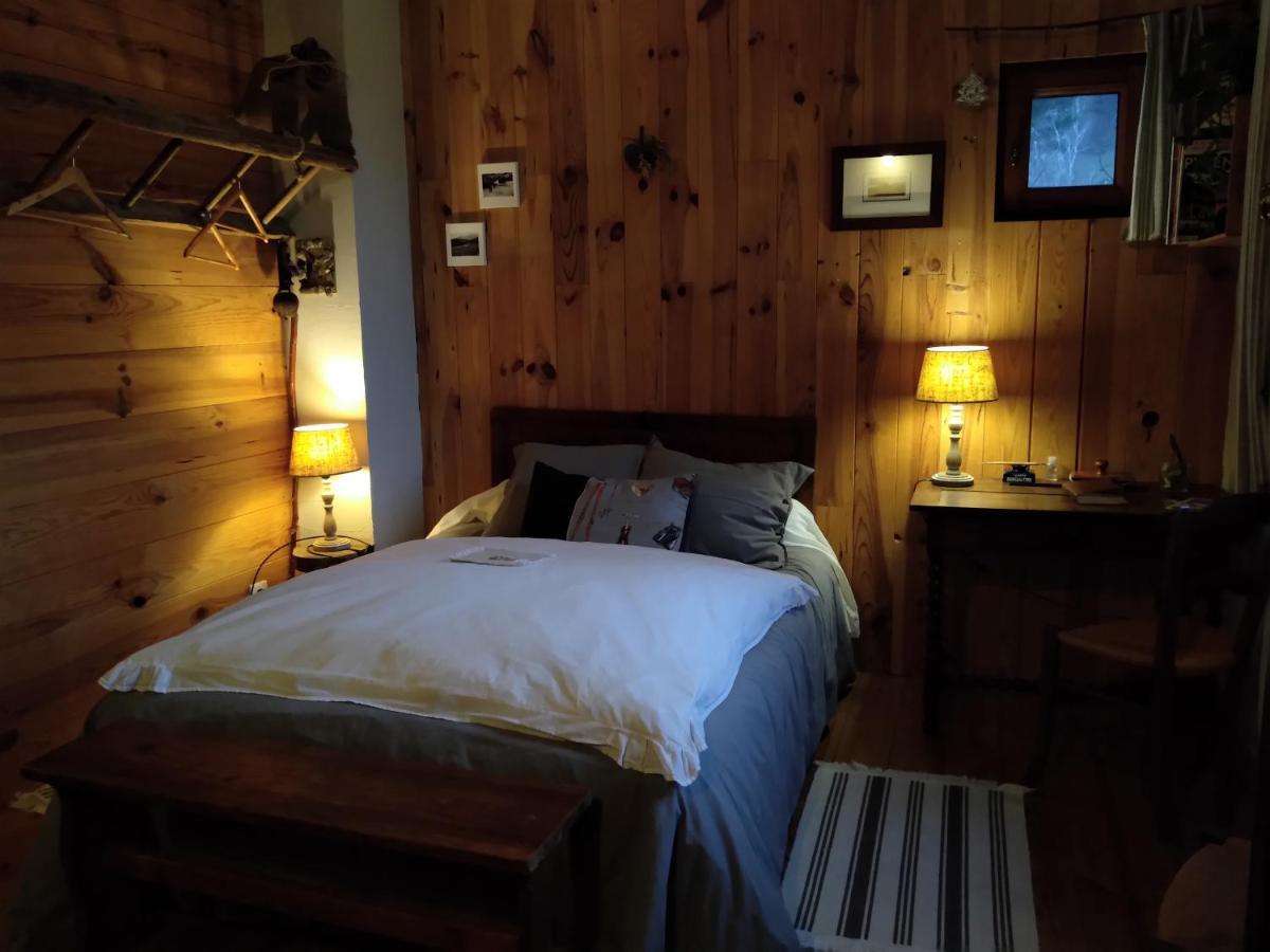 La Grande Ourse Bed & Breakfast Campan Bagian luar foto